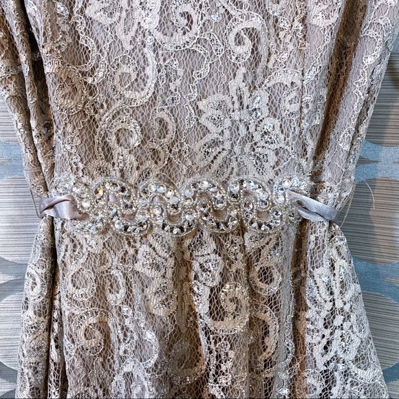 Betsy & Adam Metallic Lace Prom Dress Size 4 EUC - Picture 3 of 8